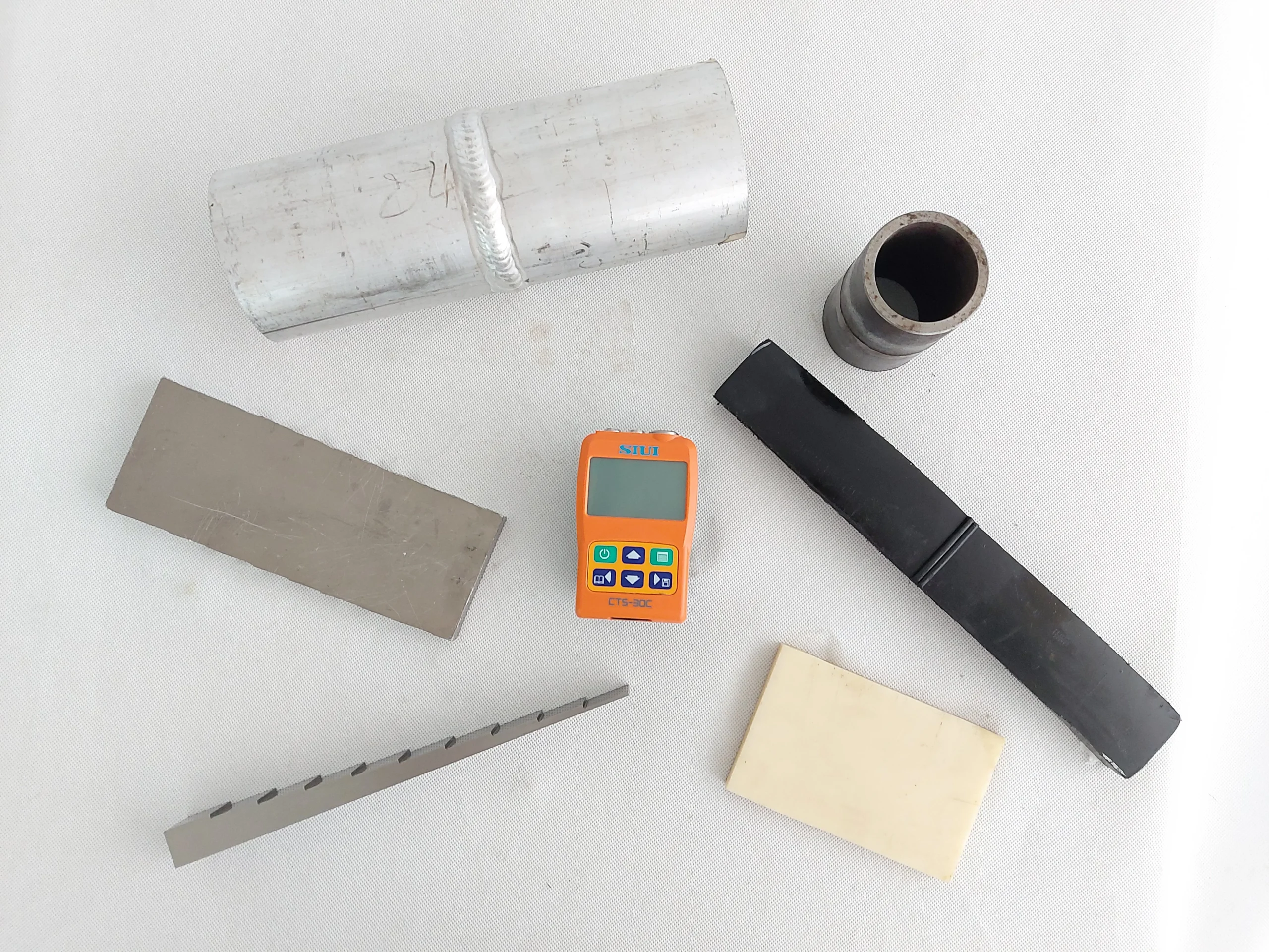 CTS-30C – Medidor de espesor de revestimiento - Imagen 3